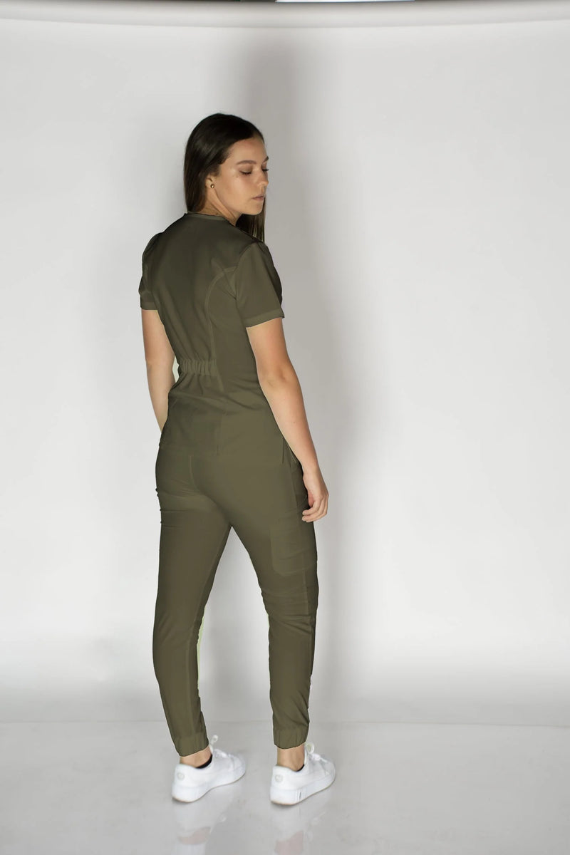 UNIFORME QUIRURGICO VERDE MILITAR - MUJER